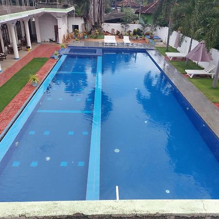 Mrd Beach Hotel トリンコマリー エクステリア 写真