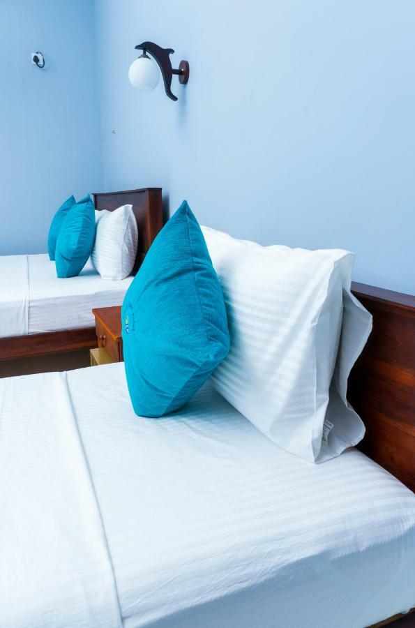 Mrd Beach Hotel トリンコマリー エクステリア 写真